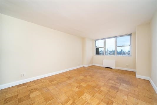 6040 Blvd East #18E, West New York, New Jersey image 16