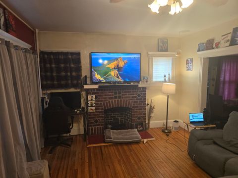 MLS: 250006301
