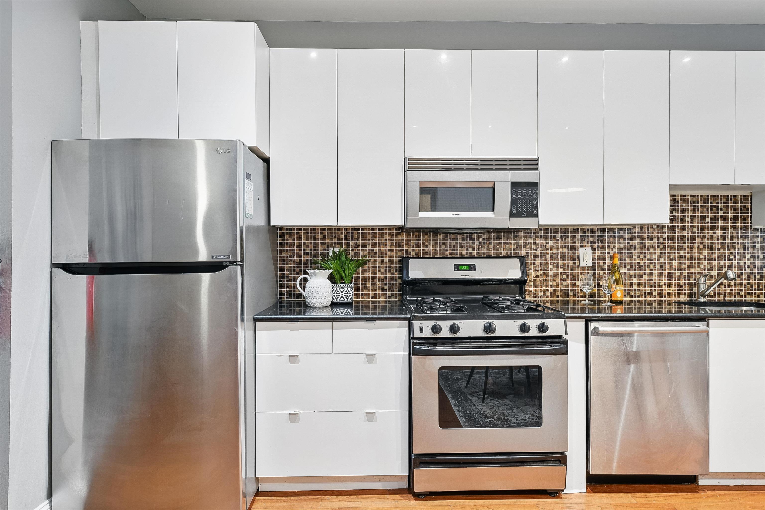 29 51st St #A2, Weehawken, New Jersey image 14