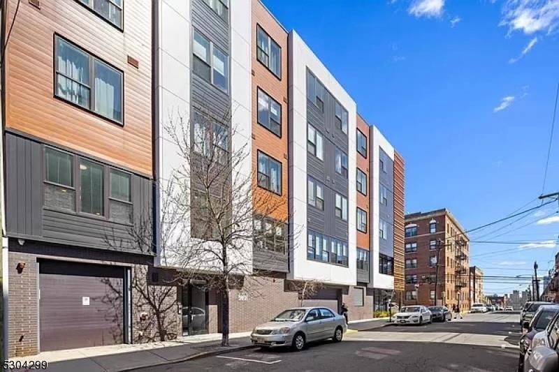 6401 Park Ave #402, West New York, New Jersey image 2