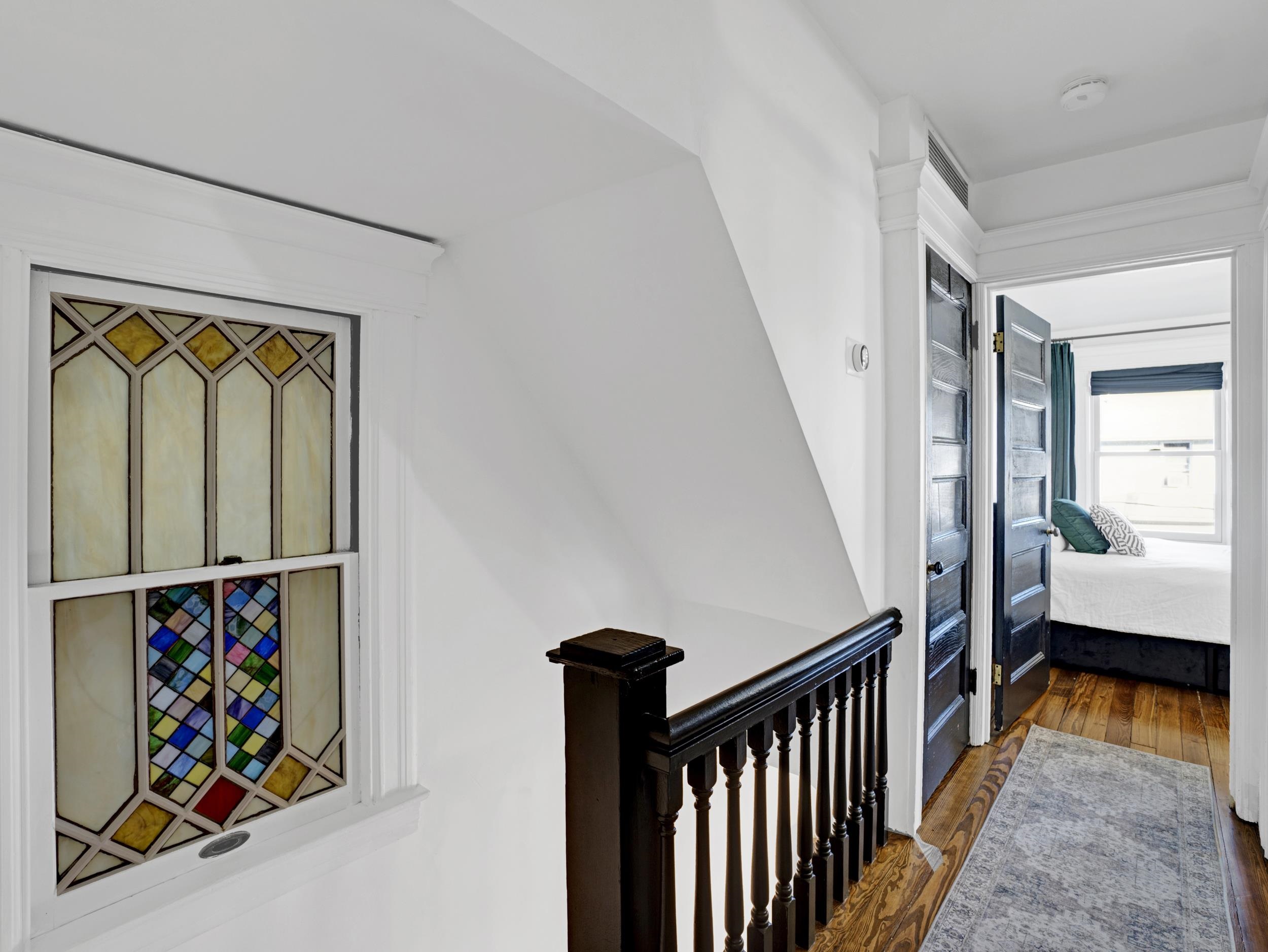 532 Undercliff Ave, Edgewater, New Jersey image 27