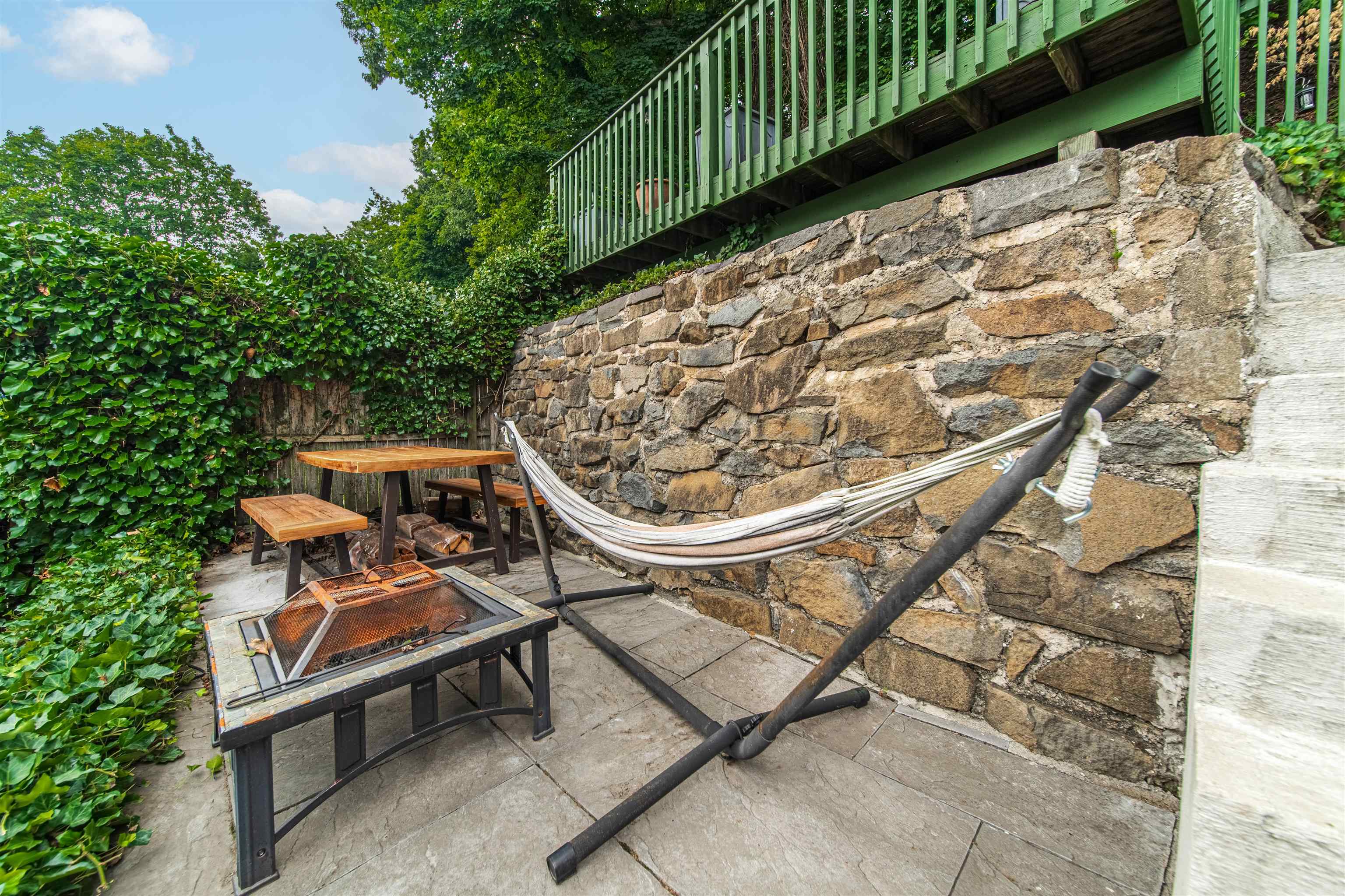 532 Undercliff Ave, Edgewater, New Jersey image 45