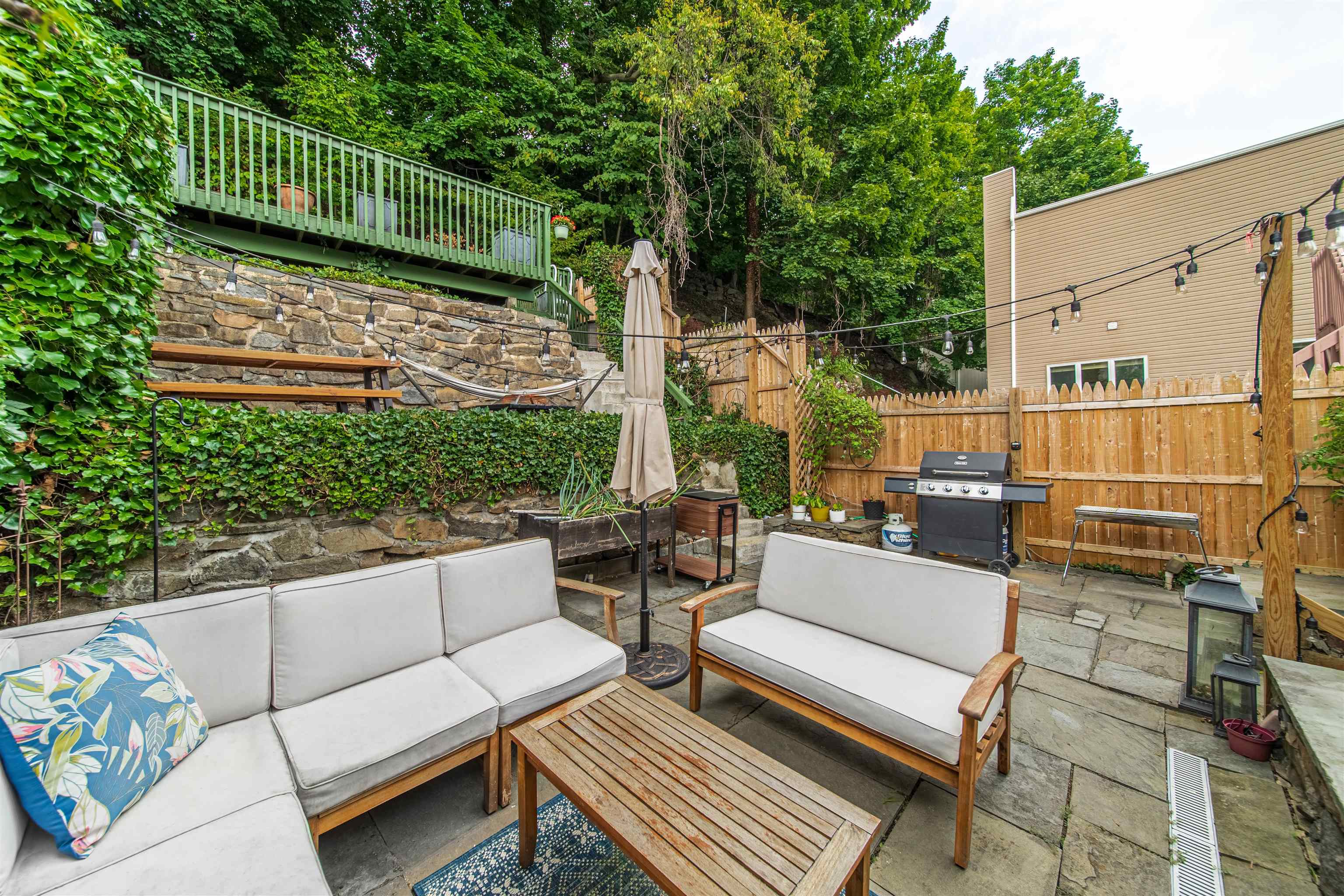 532 Undercliff Ave, Edgewater, New Jersey image 44
