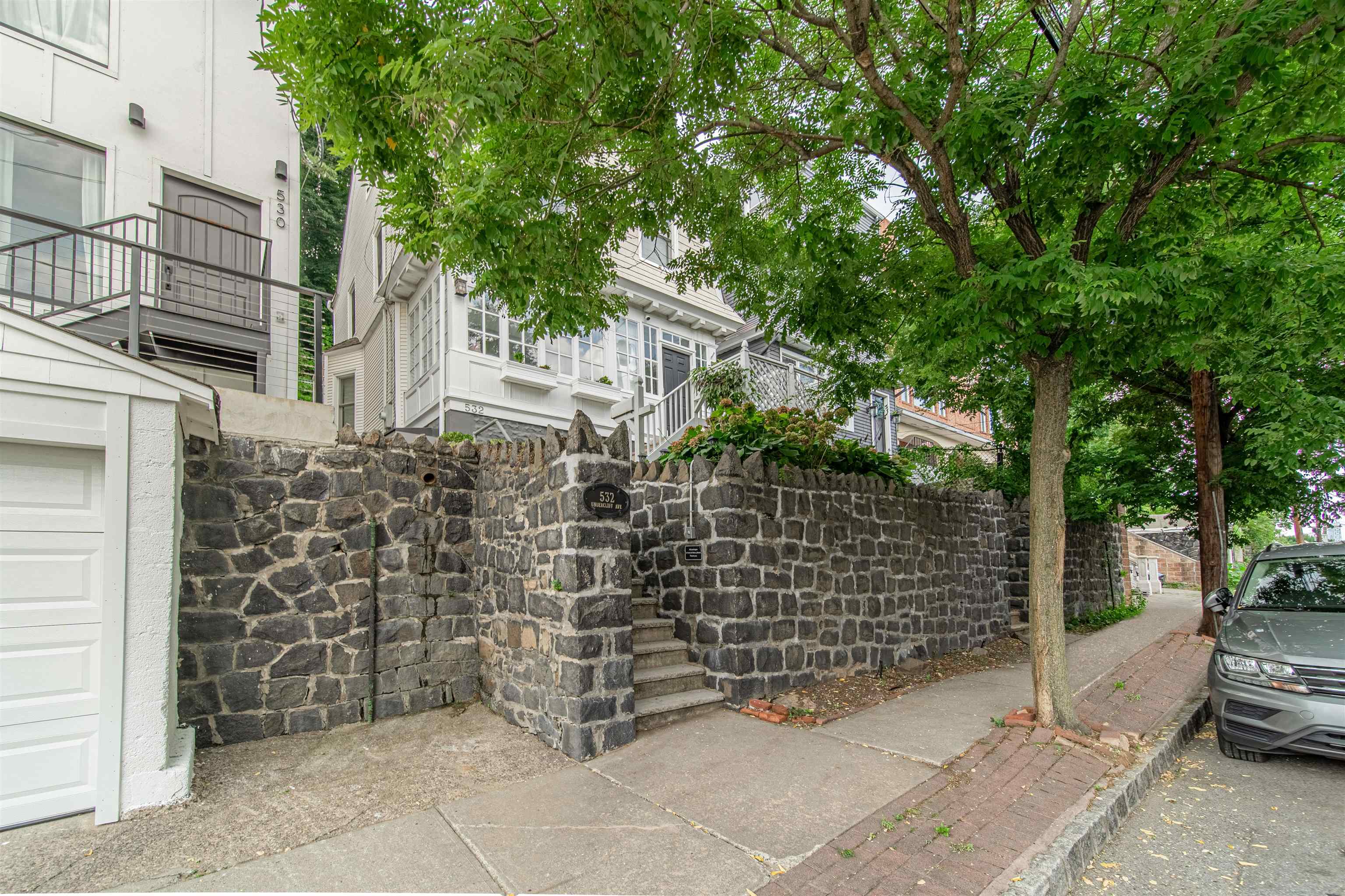 532 Undercliff Ave, Edgewater, New Jersey image 49
