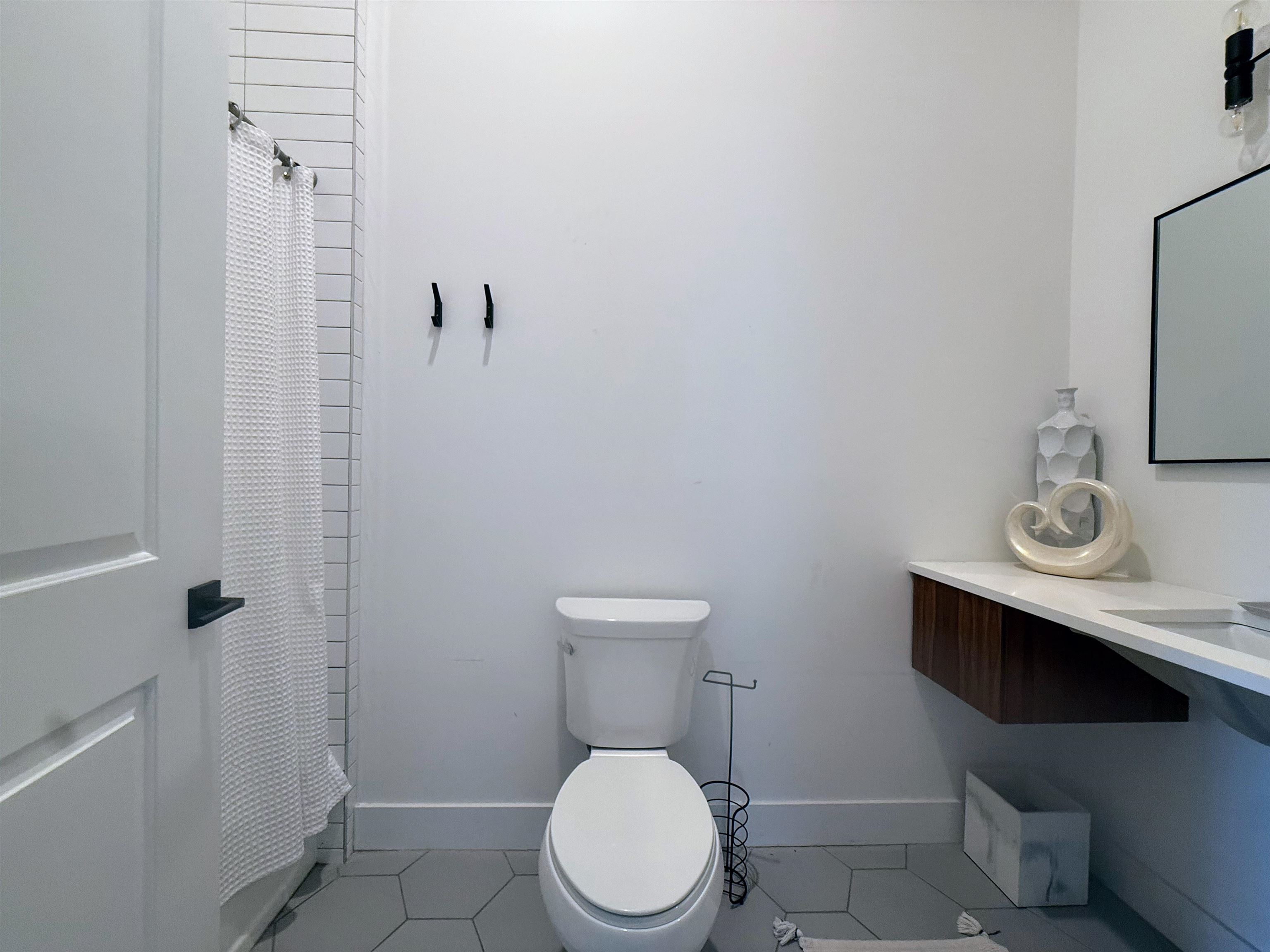 78 Paterson St #2, Jersey City, New Jersey image 6