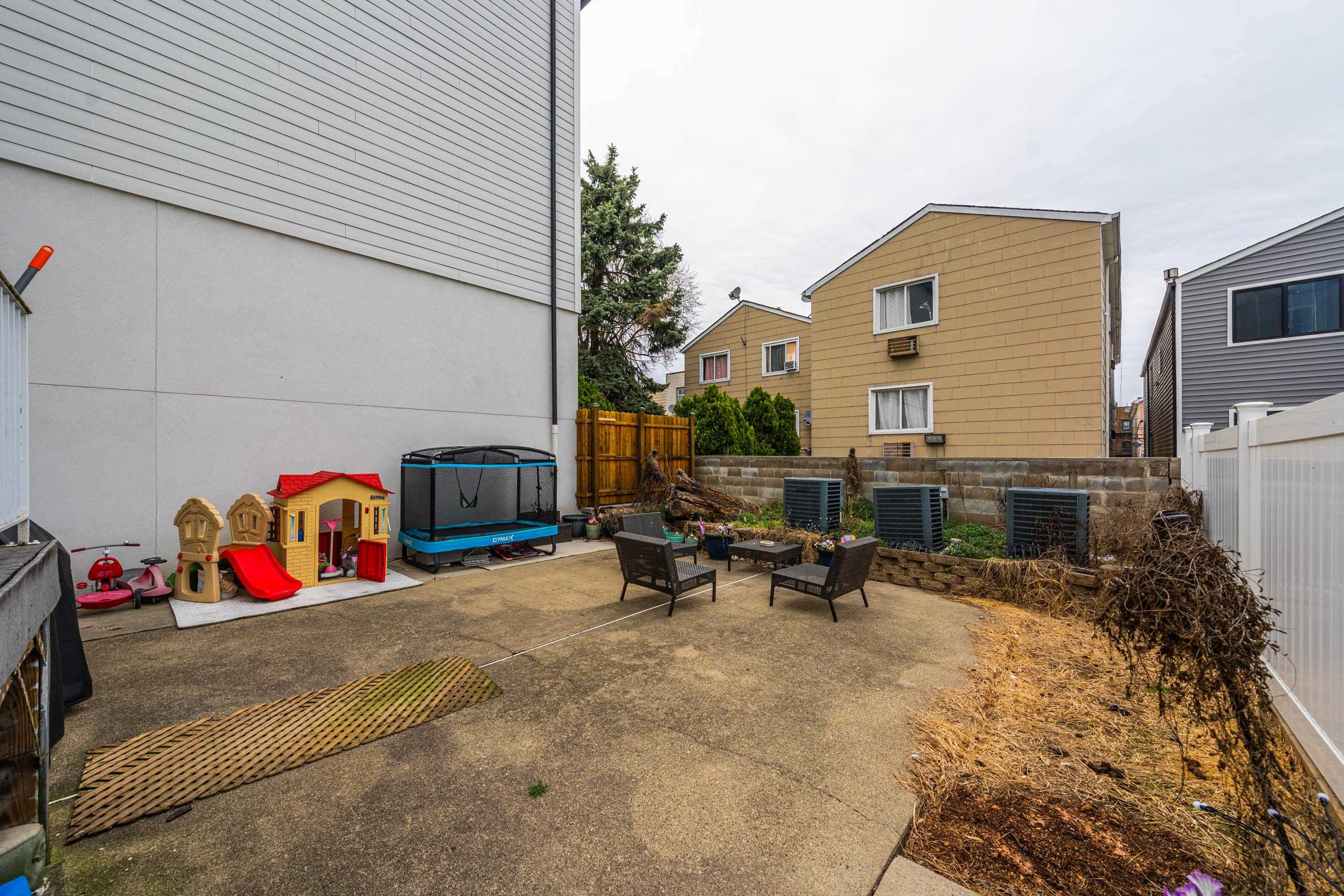 234 70th St #2, Guttenberg, New Jersey image 14