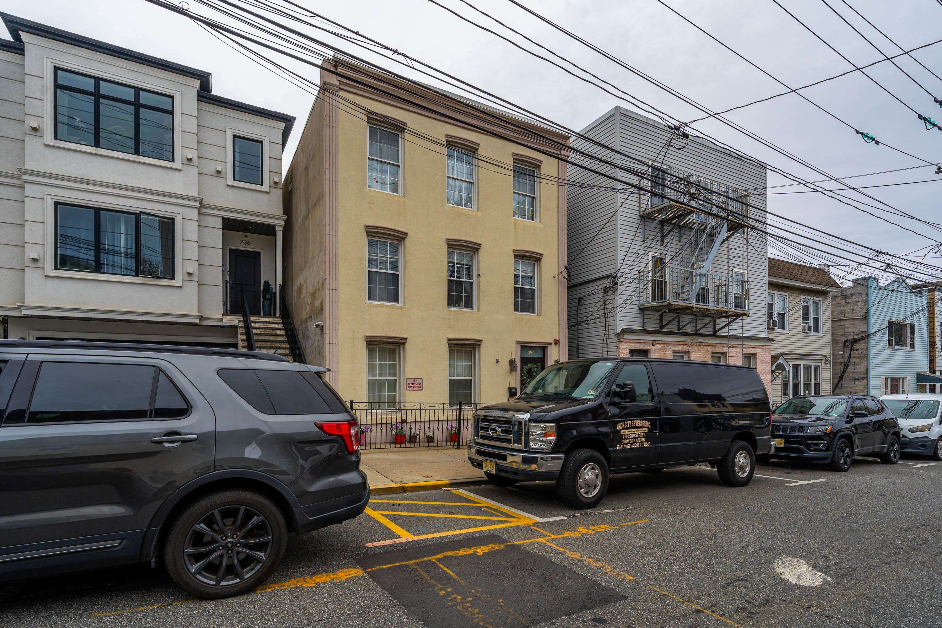 234 70th St #2, Guttenberg, New Jersey image 17