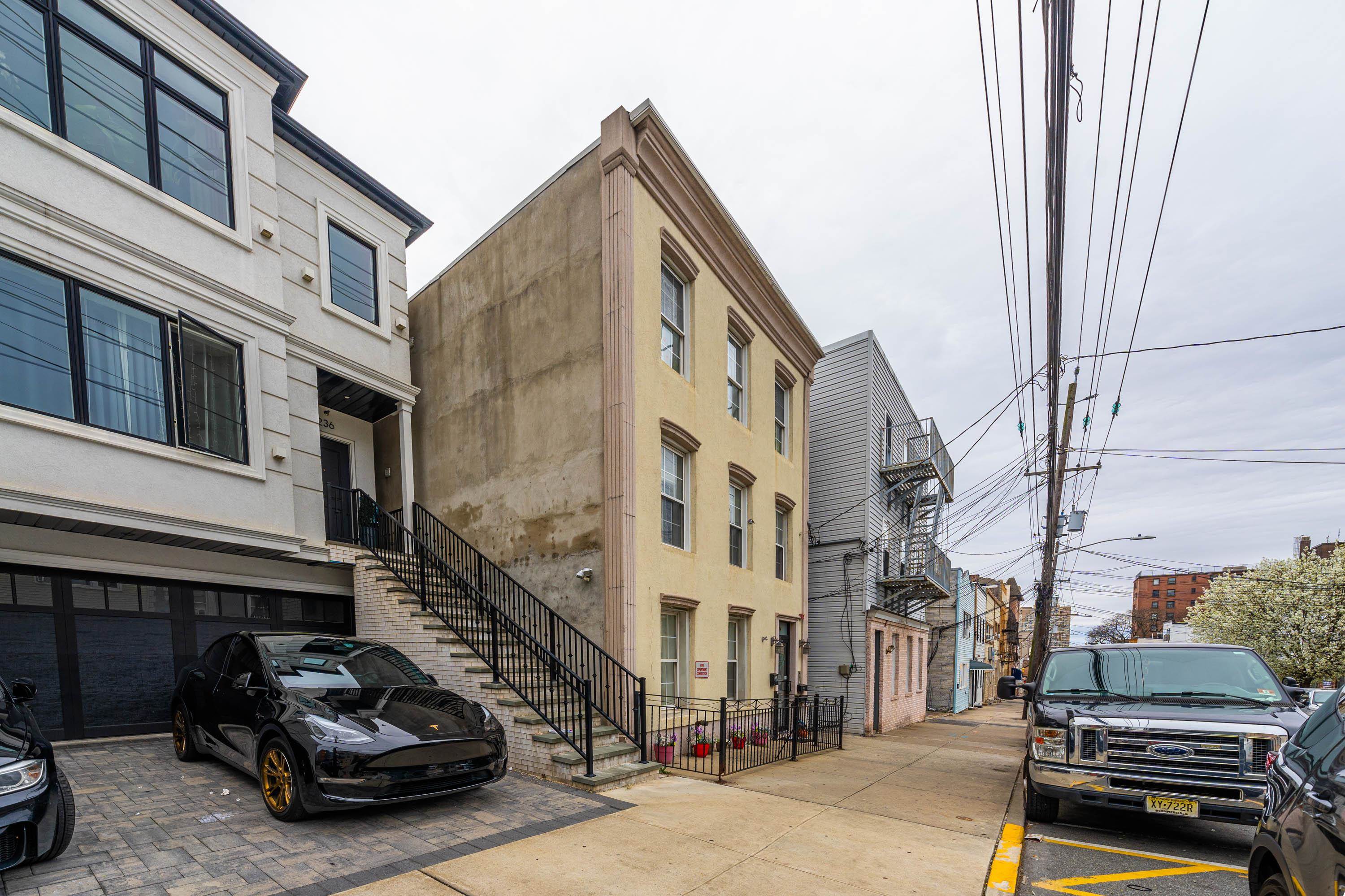 234 70th St #2, Guttenberg, New Jersey image 18