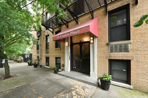 Featured picture for the property 240013882