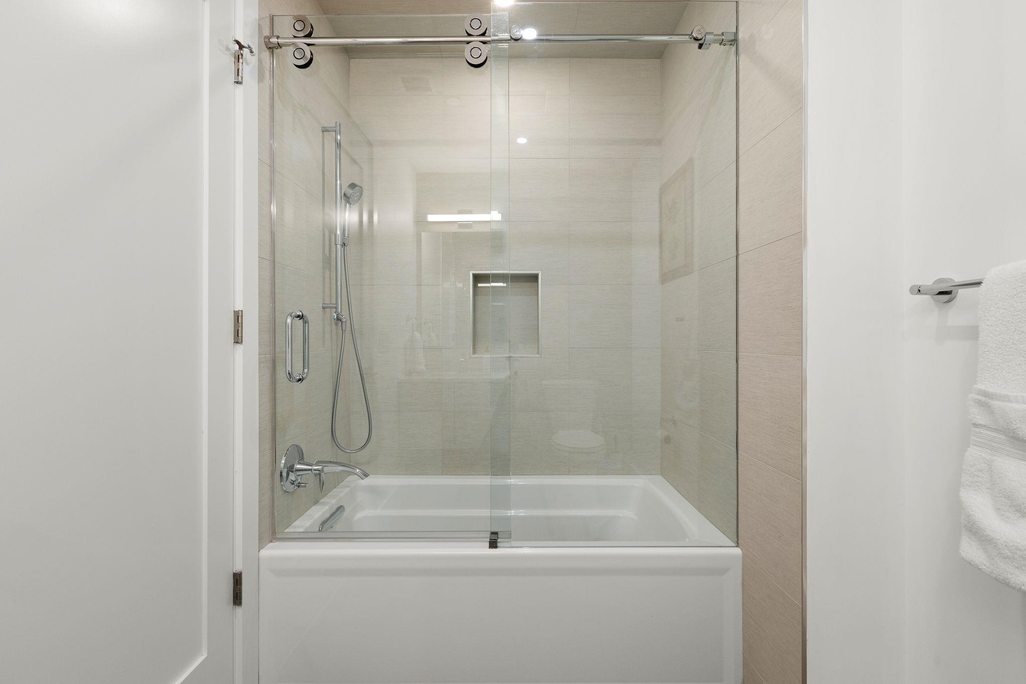 318 Madison St #5, Hoboken, New Jersey image 20