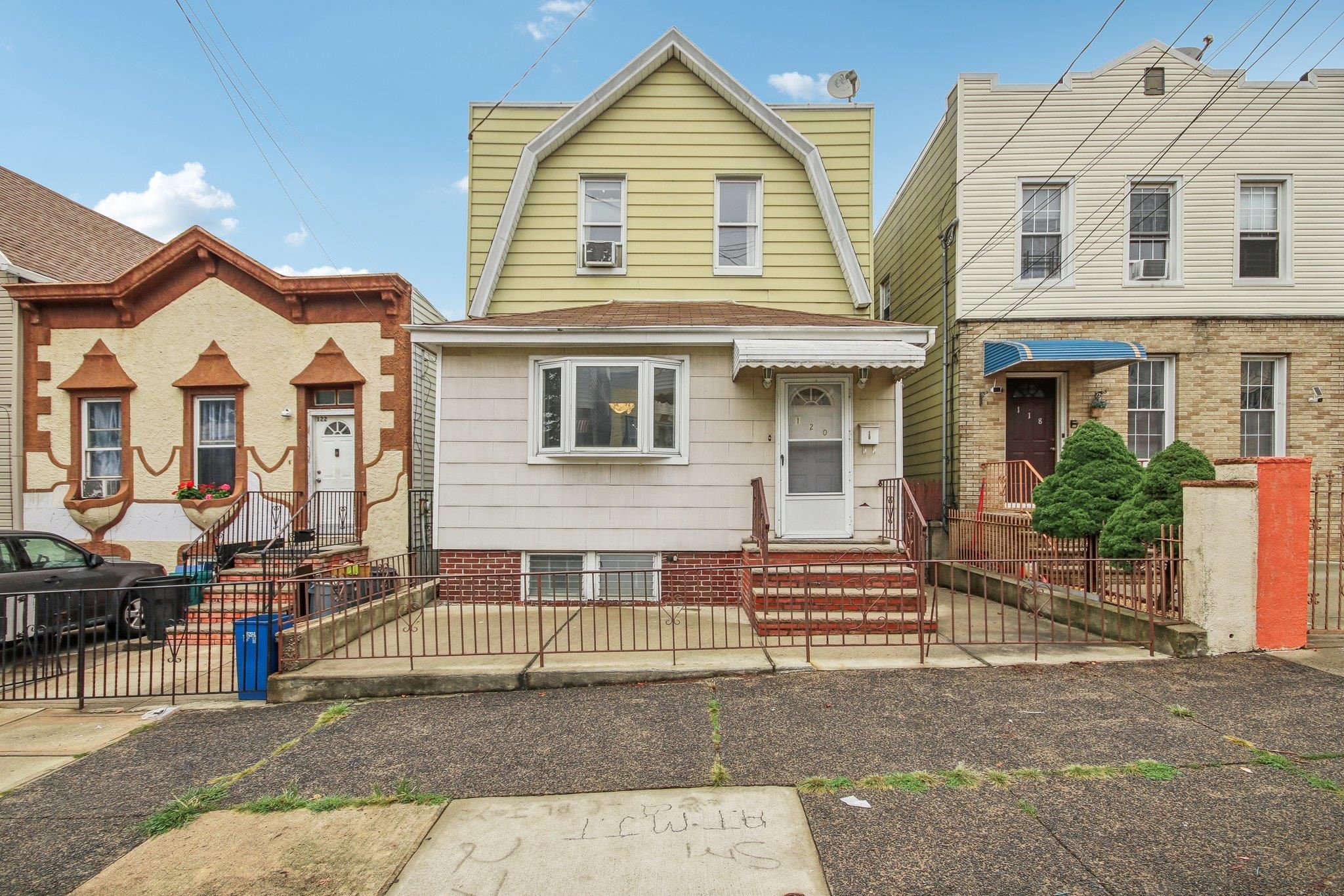 120 Hague St, Jersey City, New Jersey image 1