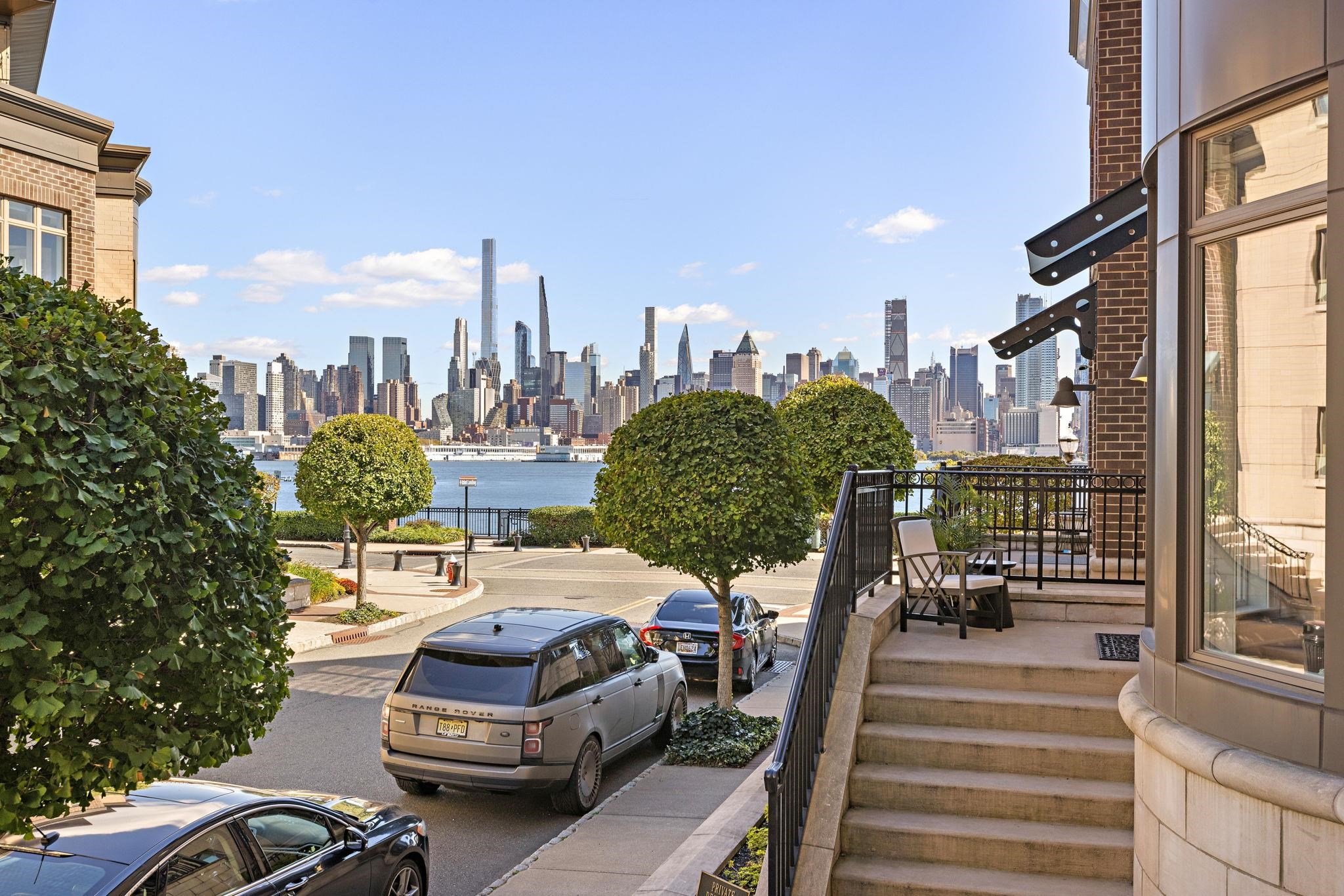 3 Oxford Landing, Weehawken, New Jersey image 26