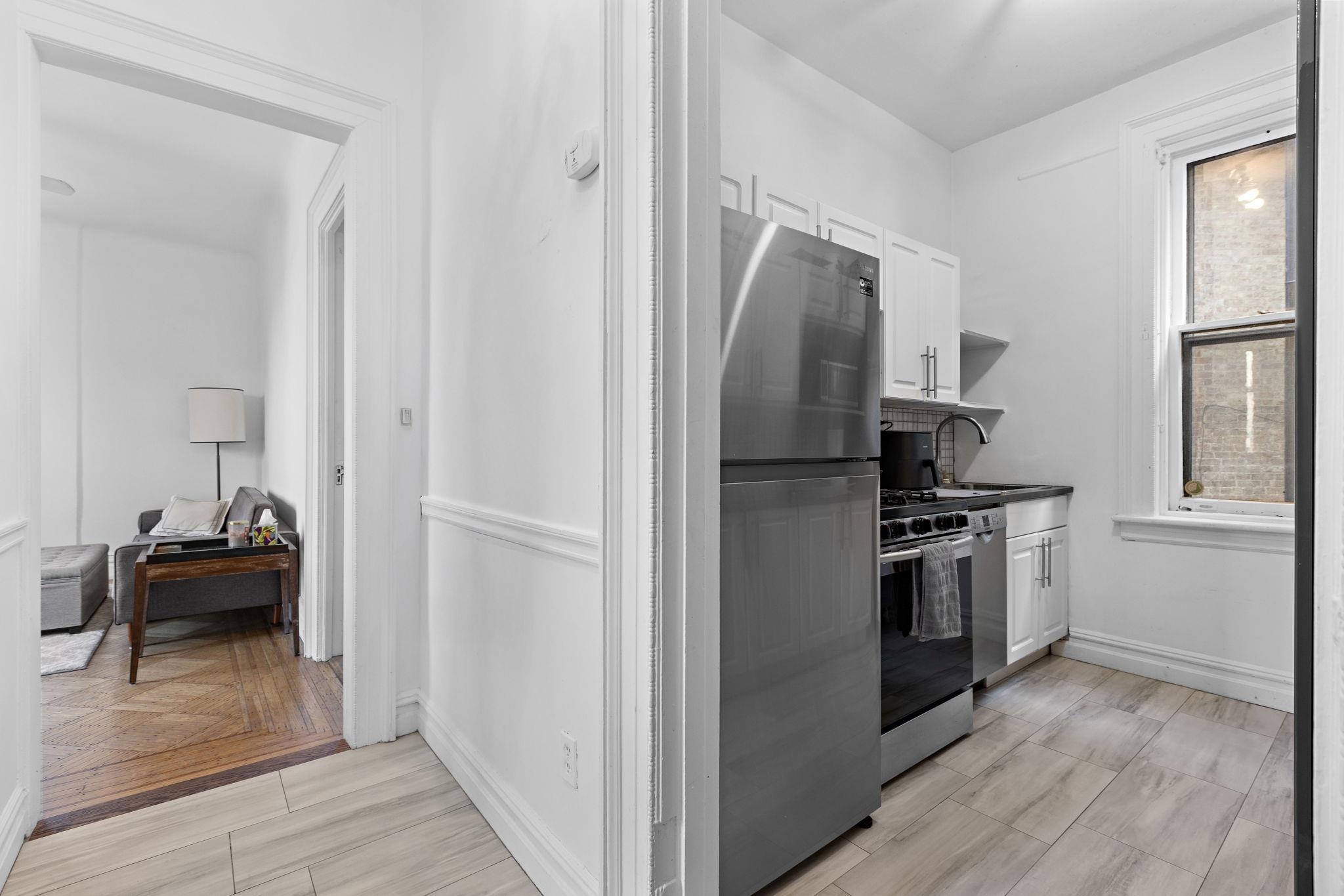 933 Hudson St #6, Hoboken, New Jersey image 6