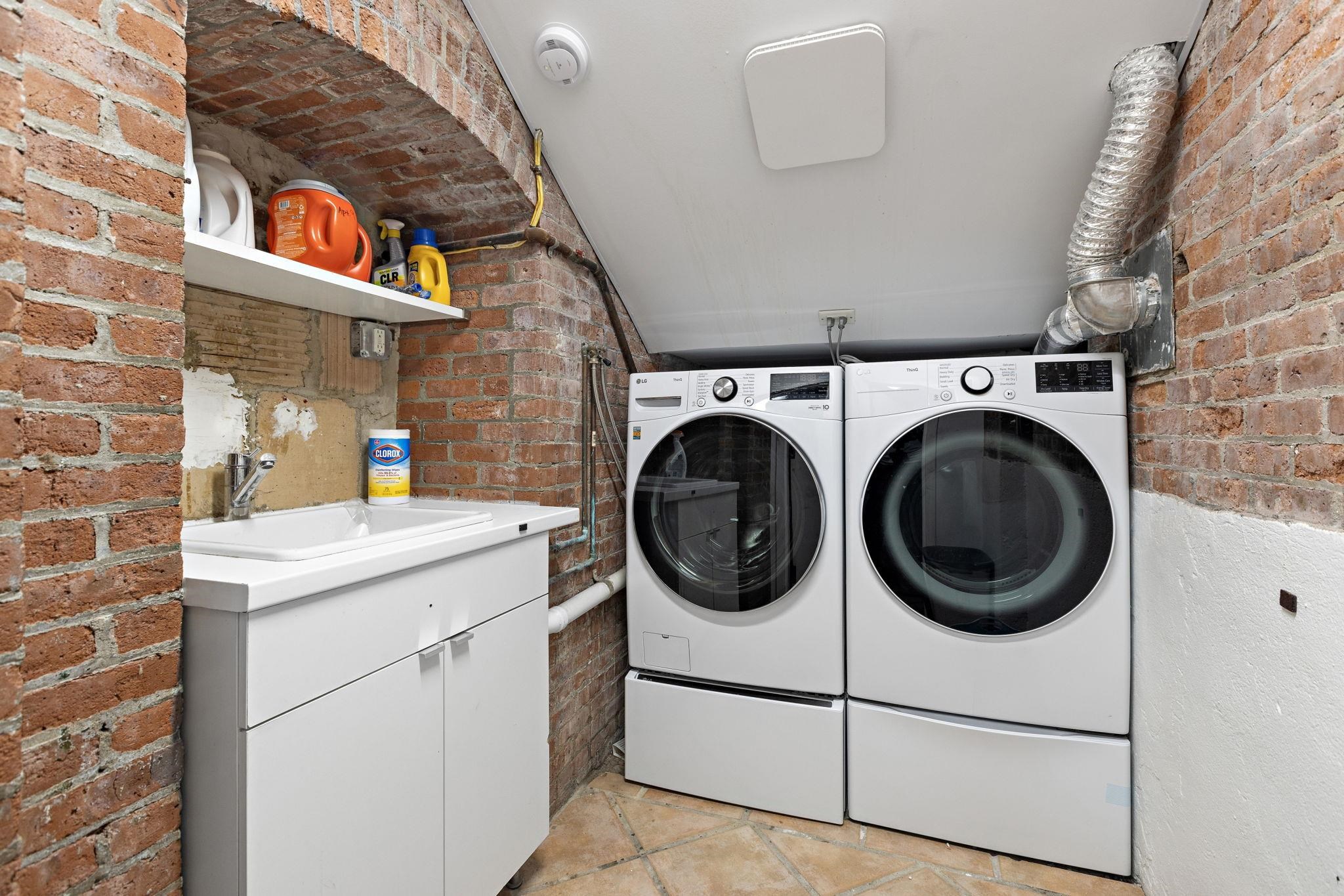 933 Hudson St #6, Hoboken, New Jersey image 11