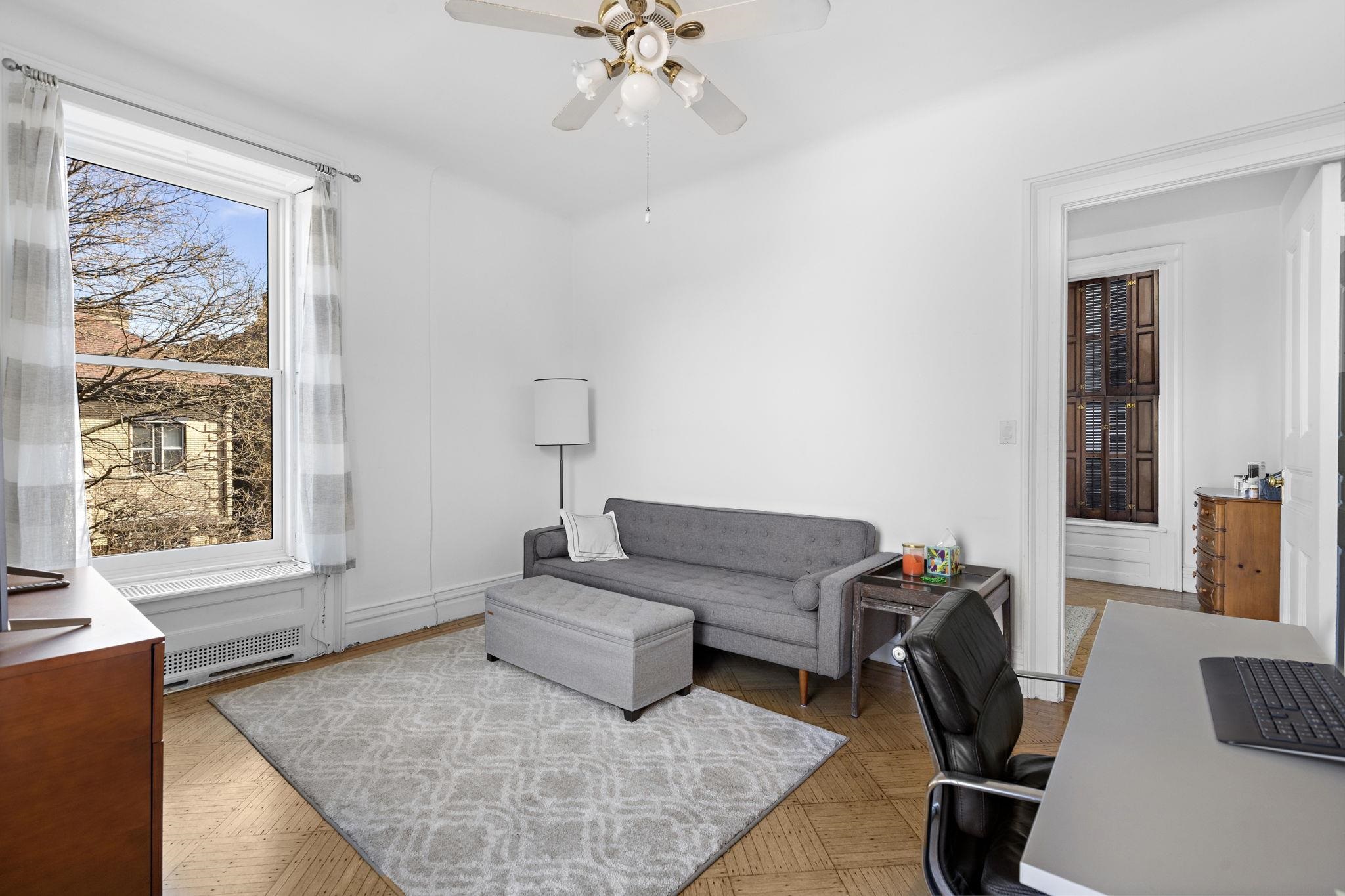 933 Hudson St #6, Hoboken, New Jersey image 2