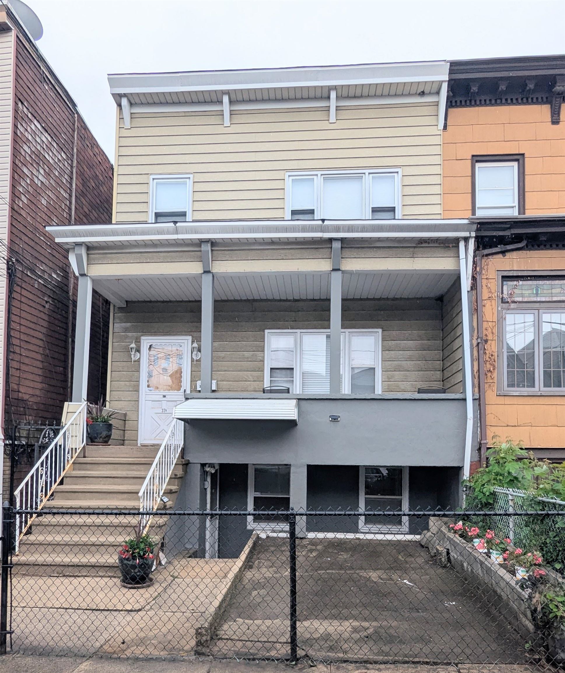 Listing image 4