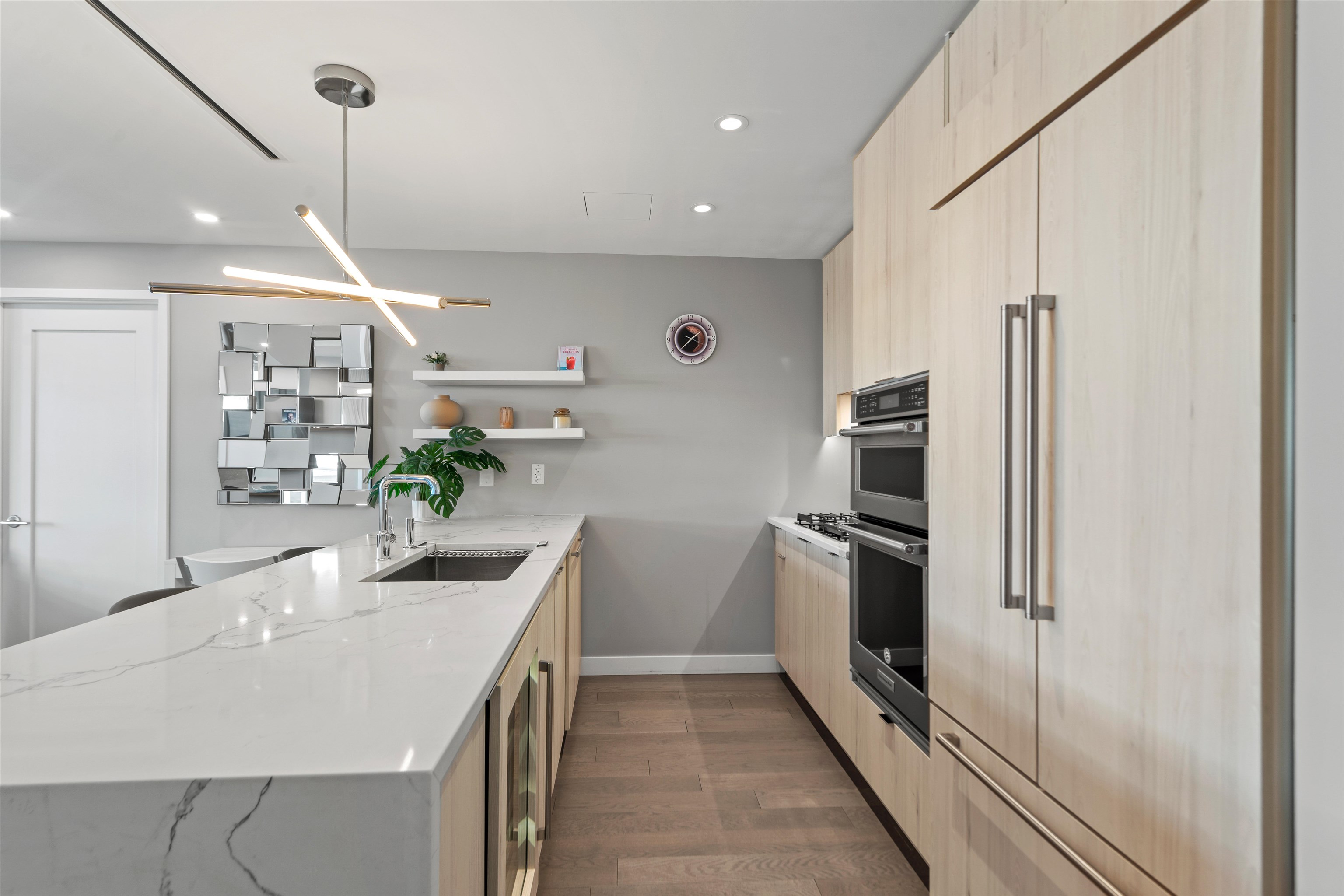 800 Avenue At Port Imperial #517, Weehawken, New Jersey image 4
