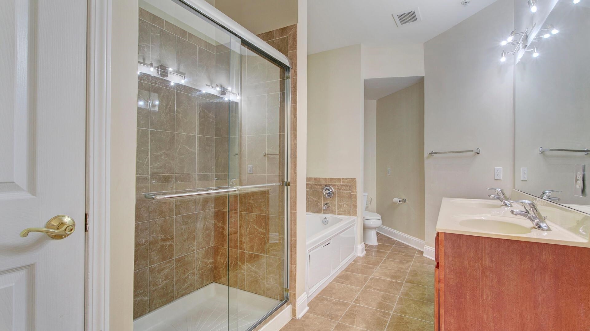 201 West 30th St #107, Bayonne, New Jersey image 10