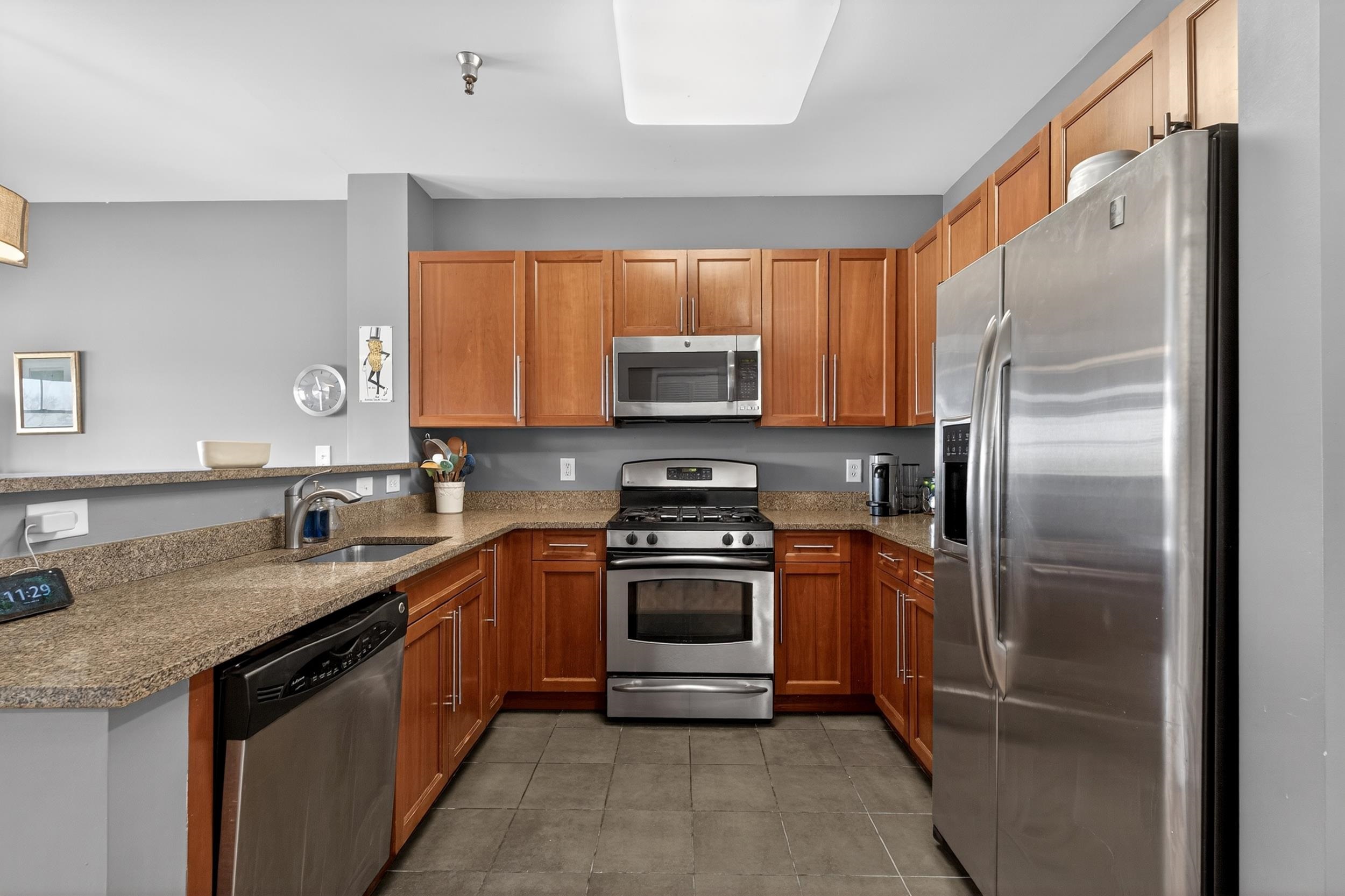 15 ENTERPRISE CT 208