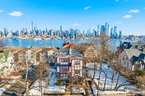 Multifamily For Sale - 12 King Ave<br/> Weehawken, NJ 07086