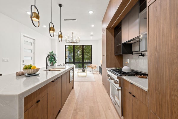 42 WAVERLY ST # 1, JERSEY CITY, NJ 07306 - Image a266979e3e9d8685cb702e2cd3c4e4c2/2895128250