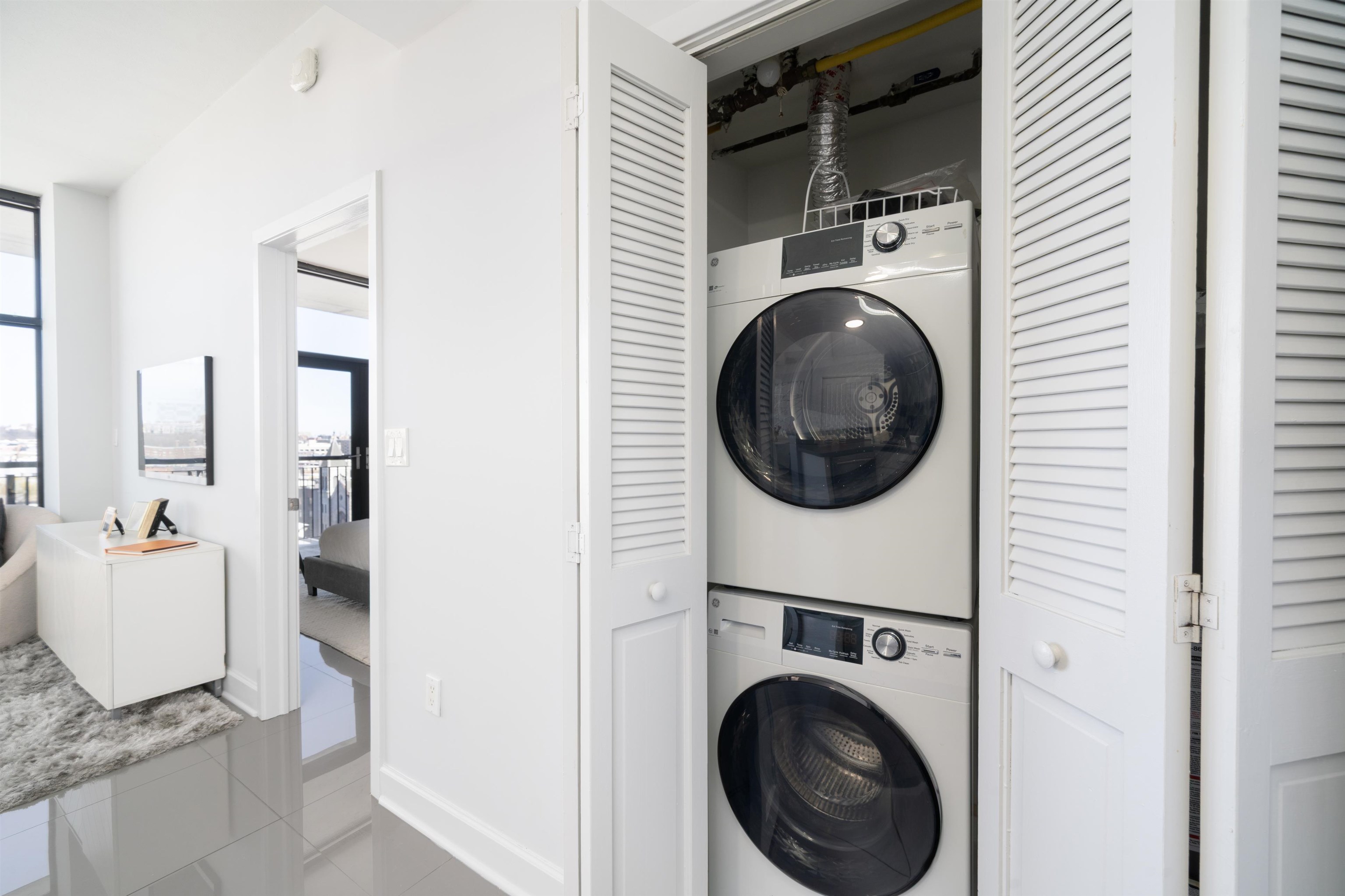 610 Newark St #10E, Hoboken, New Jersey image 21