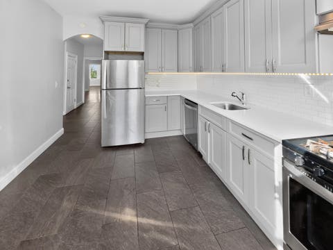 Apartment For Rent - 86 West 45th St #1<br/> Bayonne, NJ 07002