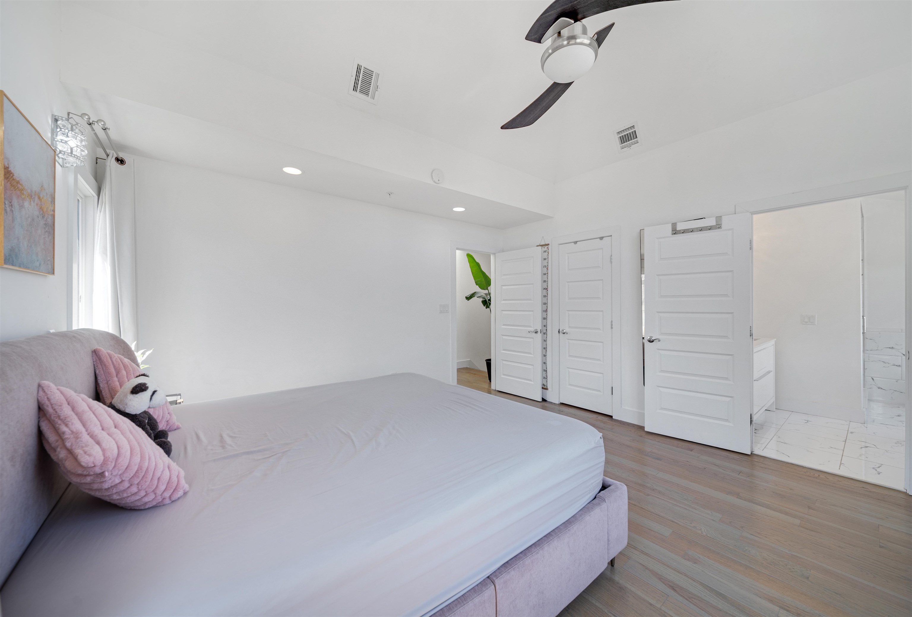 300 Hoym St, Fort Lee, New Jersey image 22