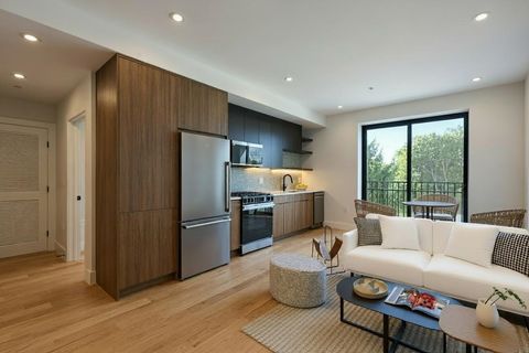 433 CENTRAL AVE 2A Jersey City NJ 07307