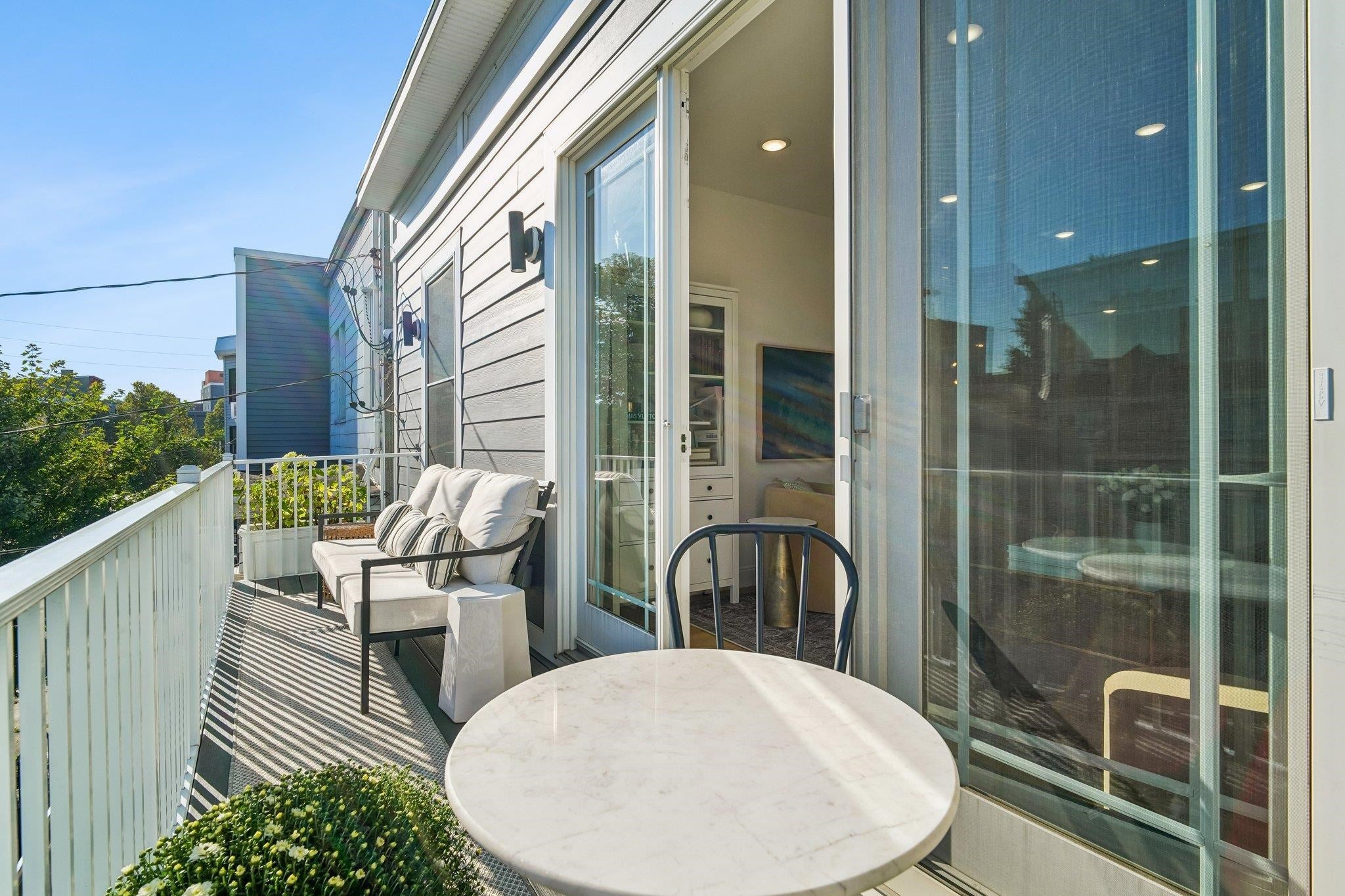 71 BEACON AVE 3