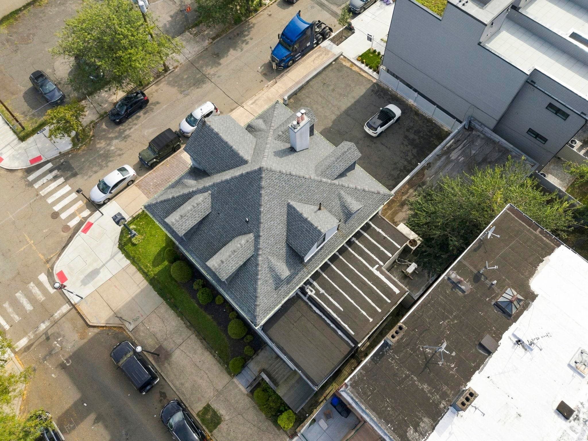 Search Homes 4 37 CLINTON AVE
