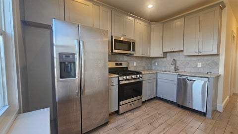 Apartment For Rent - 9103 Bergenwood Ave #2R<br/> North Bergen, NJ 07047