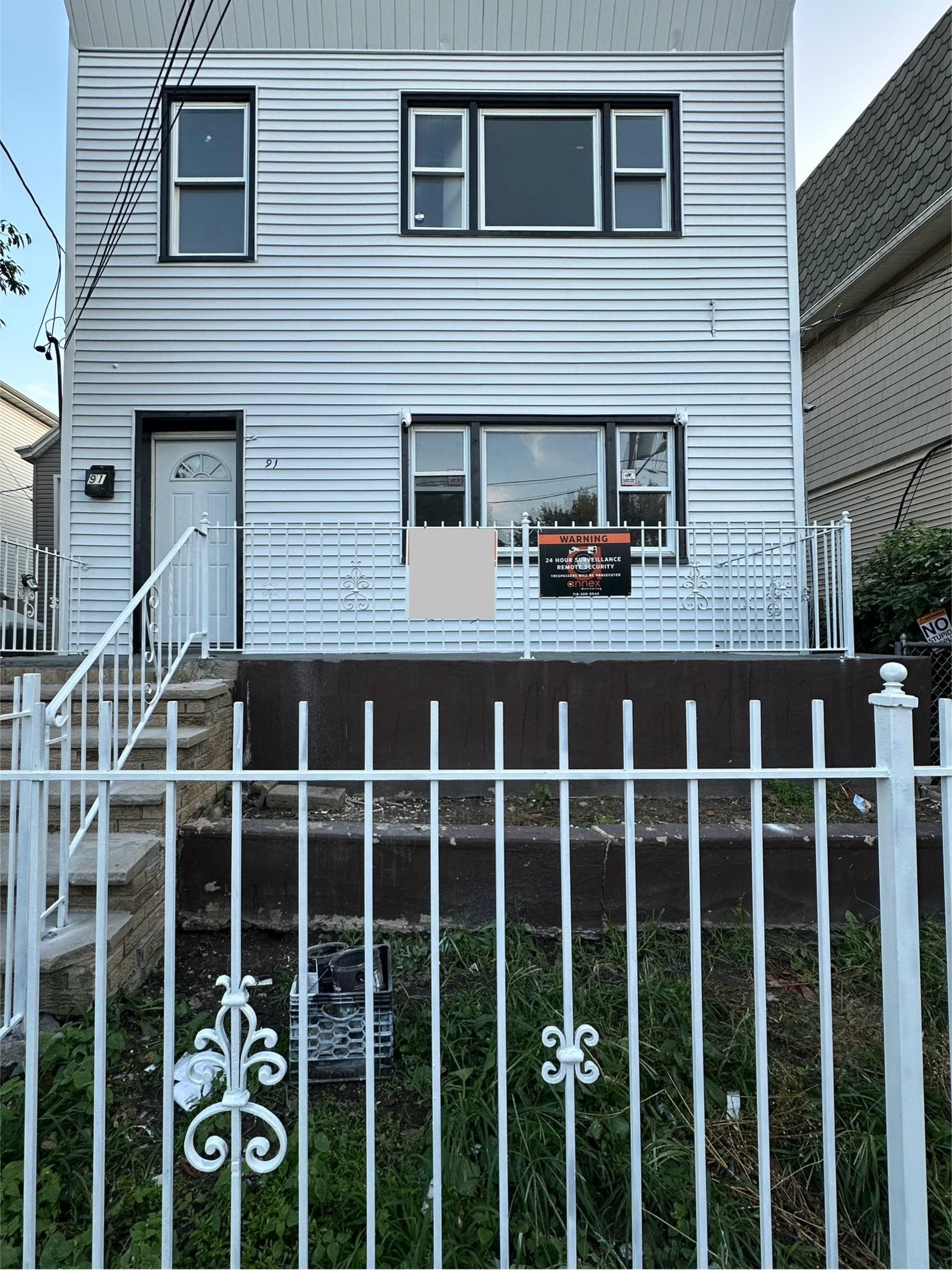 91 MYRTLE AVE