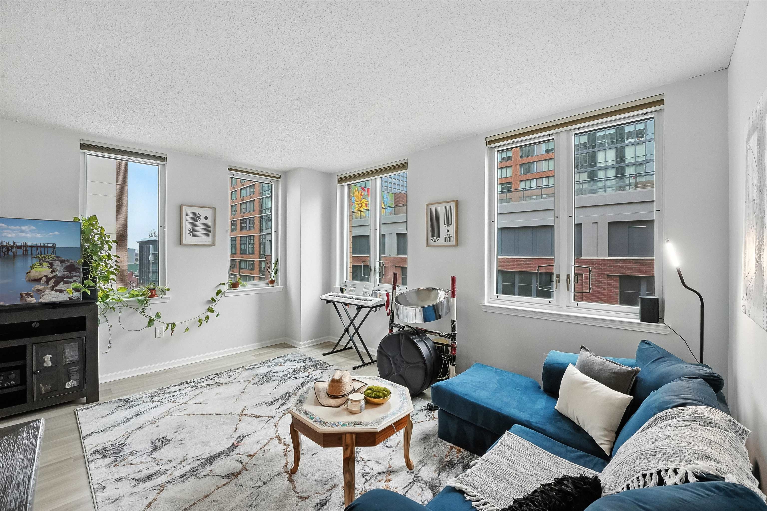143 MORGAN ST 6E