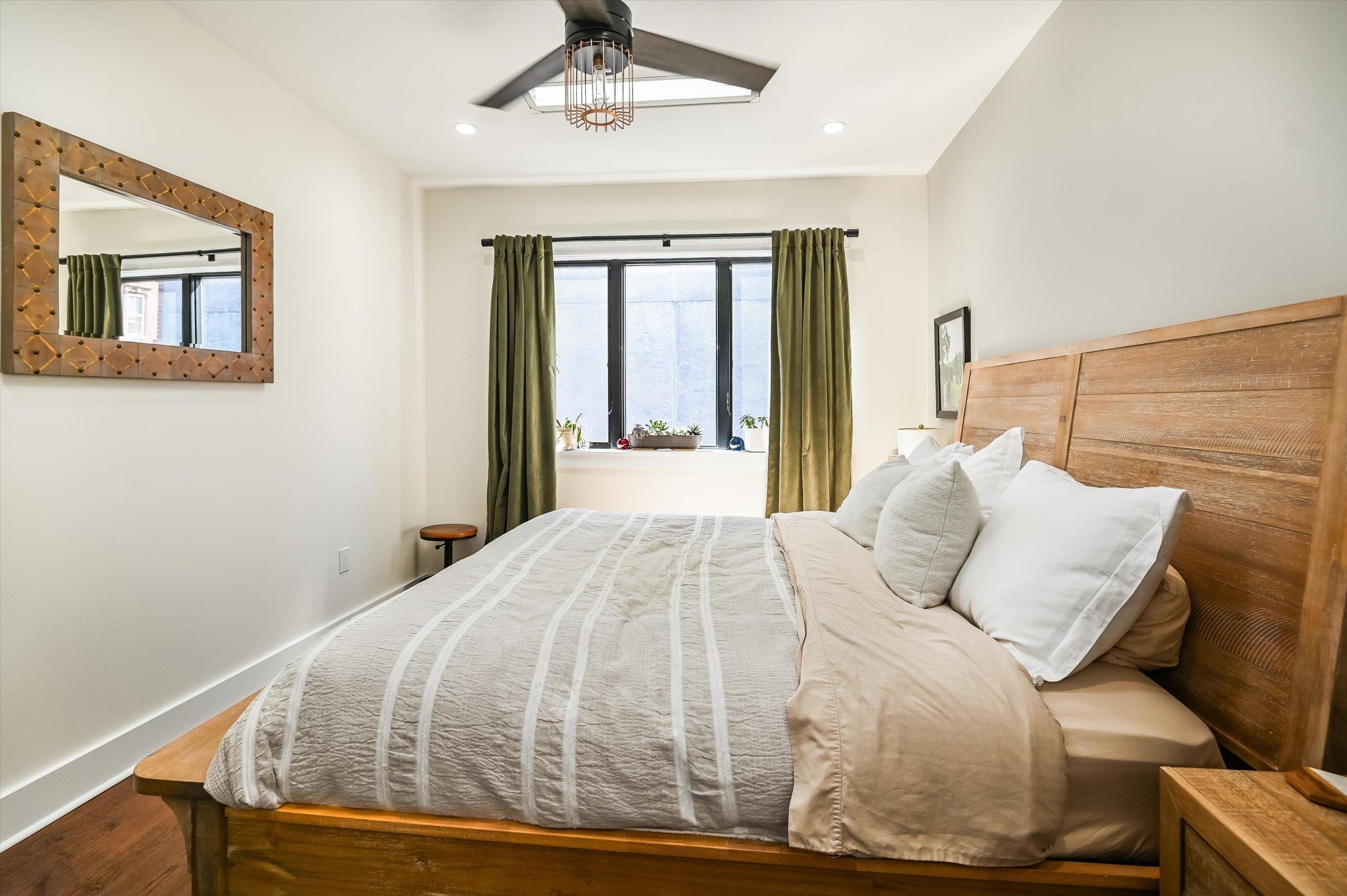 29 Willow Terrace, Hoboken, New Jersey image 18