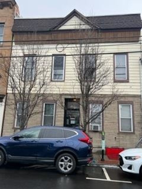Multifamily For Sale - 4108 New York Ave<br/> Union City, NJ 07087