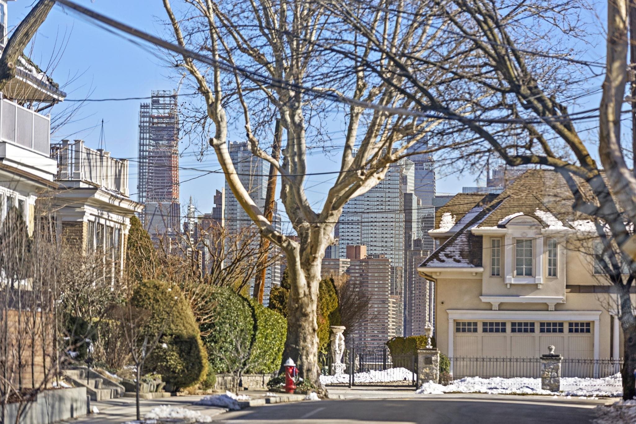 6 Kingswood Rd, Weehawken, New Jersey image 8