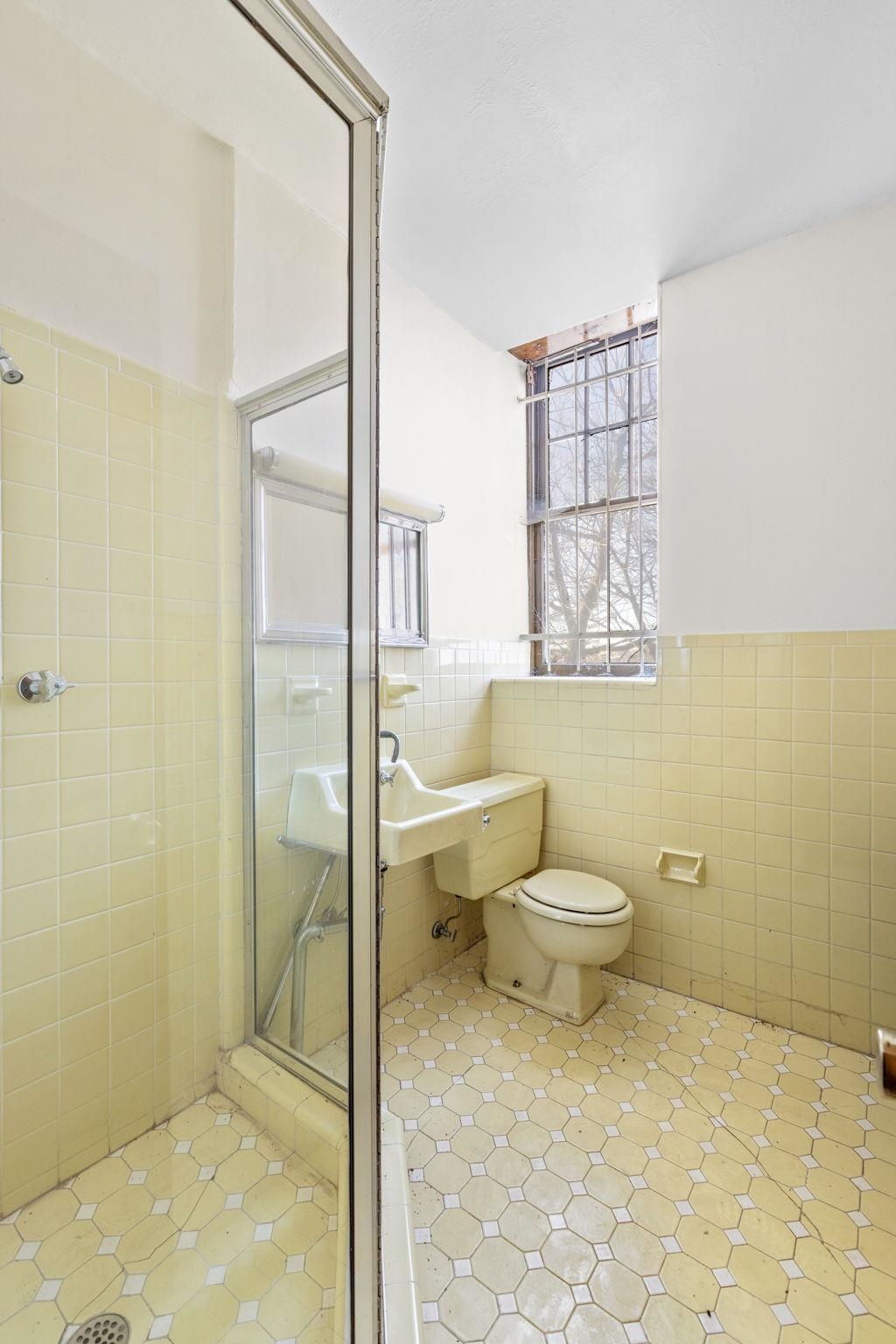 6 Kingswood Rd, Weehawken, New Jersey image 29