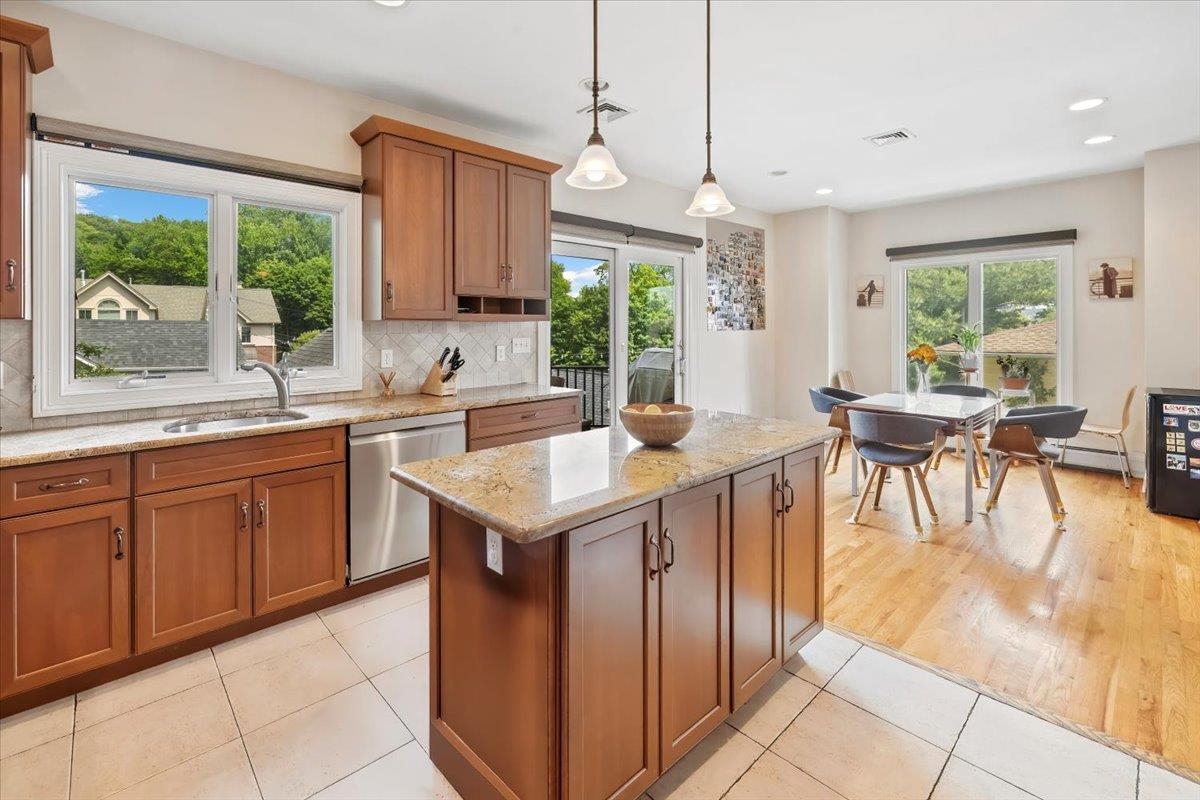 1464 River Rd #1, Edgewater, New Jersey image 10