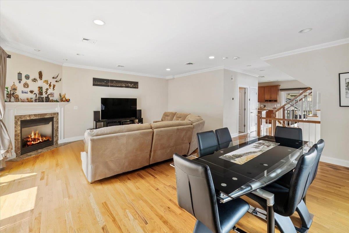1464 River Rd #1, Edgewater, New Jersey image 5