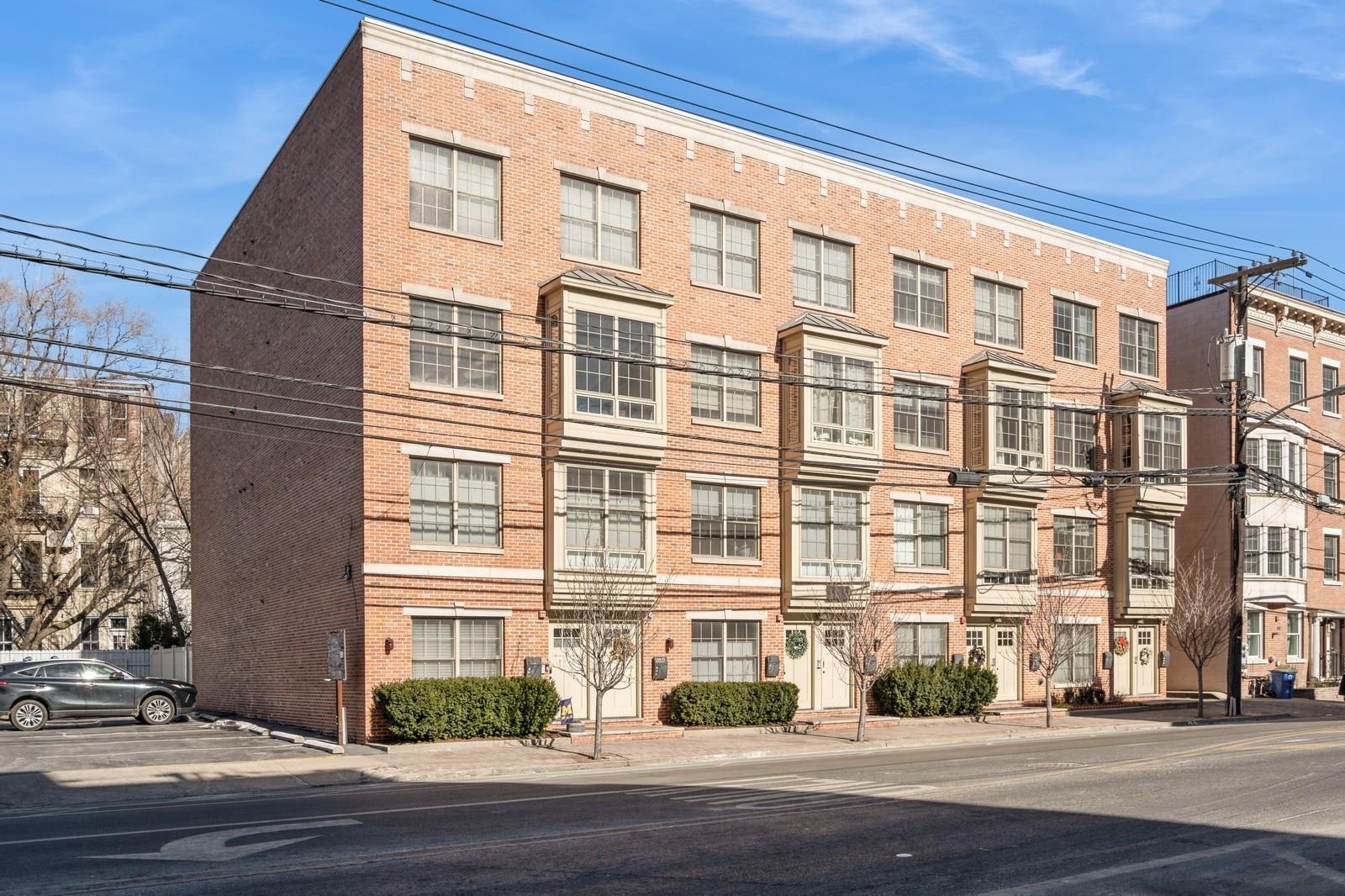 314 Grand St #2, Jersey City, New Jersey image 30