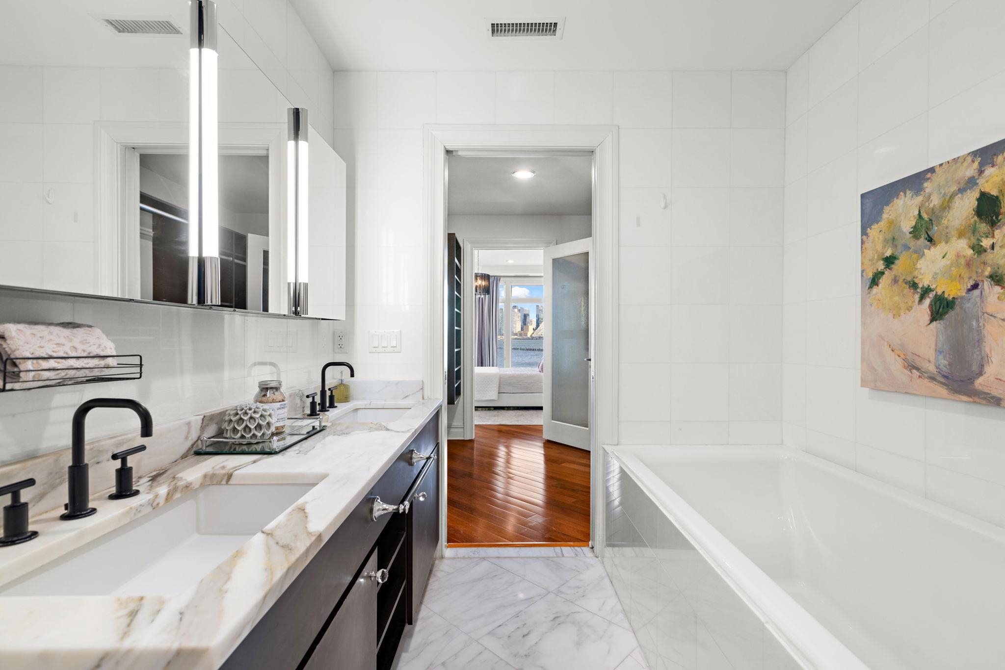 1 Oxford Landing, Weehawken, New Jersey image 9