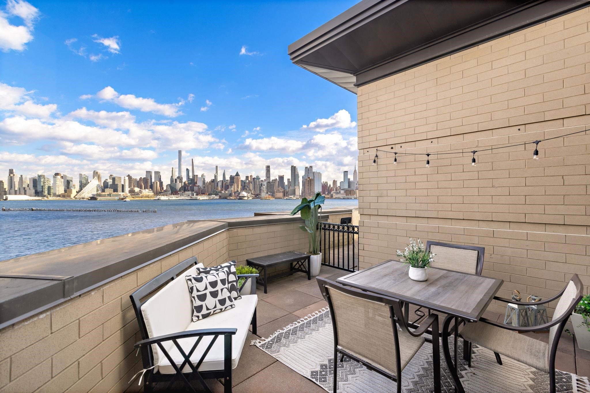1 Oxford Landing, Weehawken, New Jersey image 2