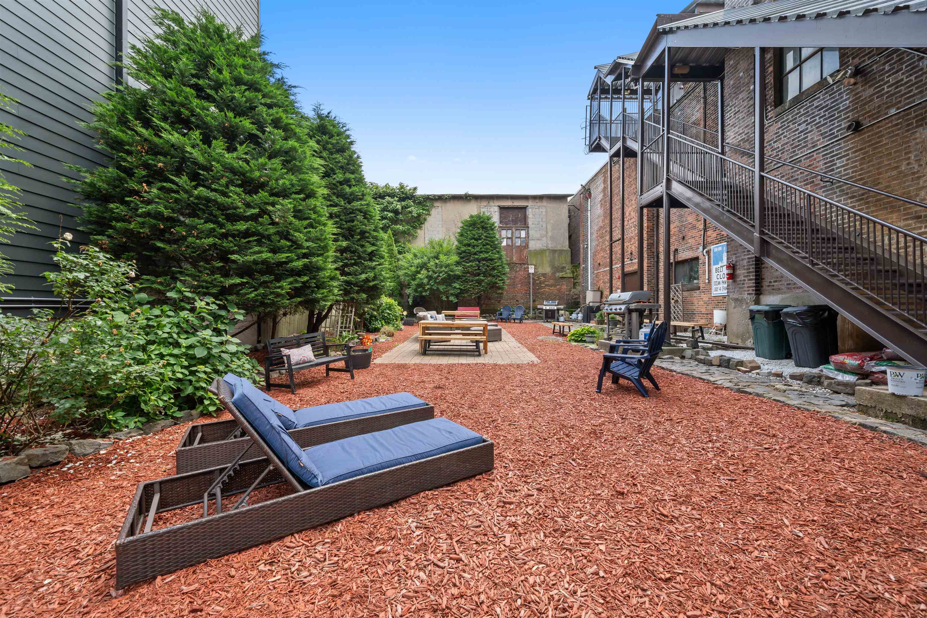 300 Communipaw Ave #11, Jersey City, New Jersey image 23