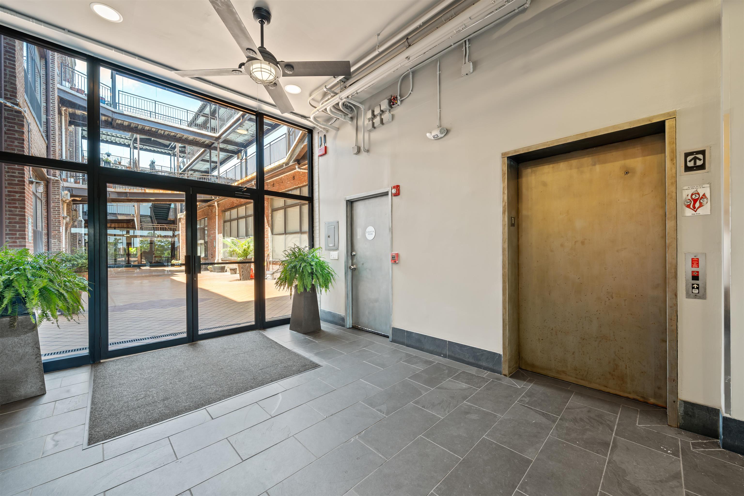 300 Communipaw Ave #11, Jersey City, New Jersey image 19
