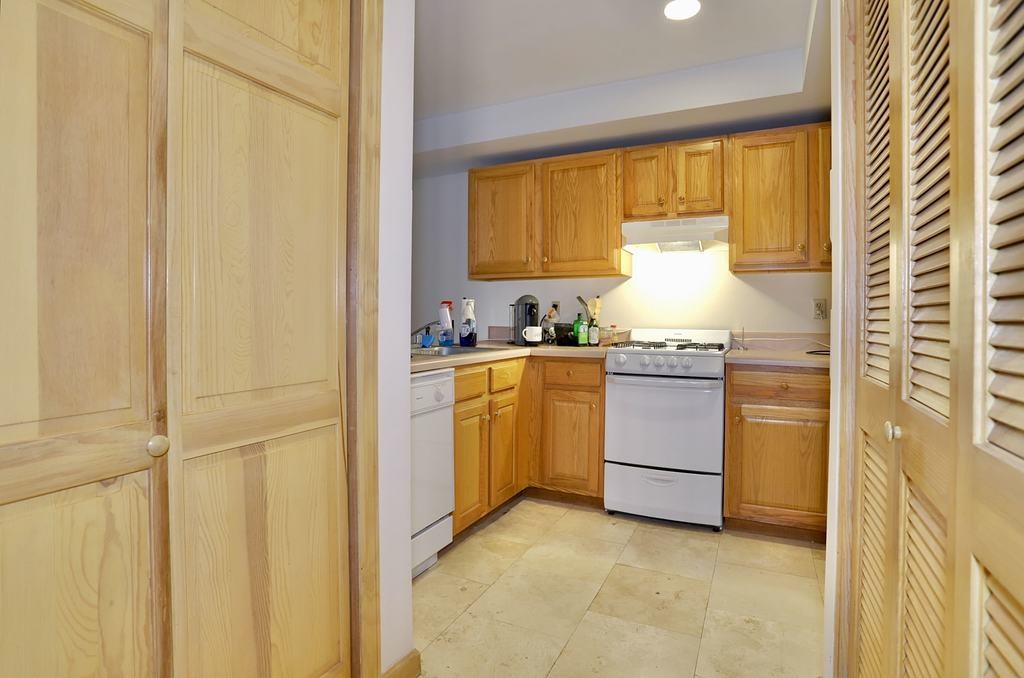 303 Monroe St #1, Hoboken, New Jersey image 7