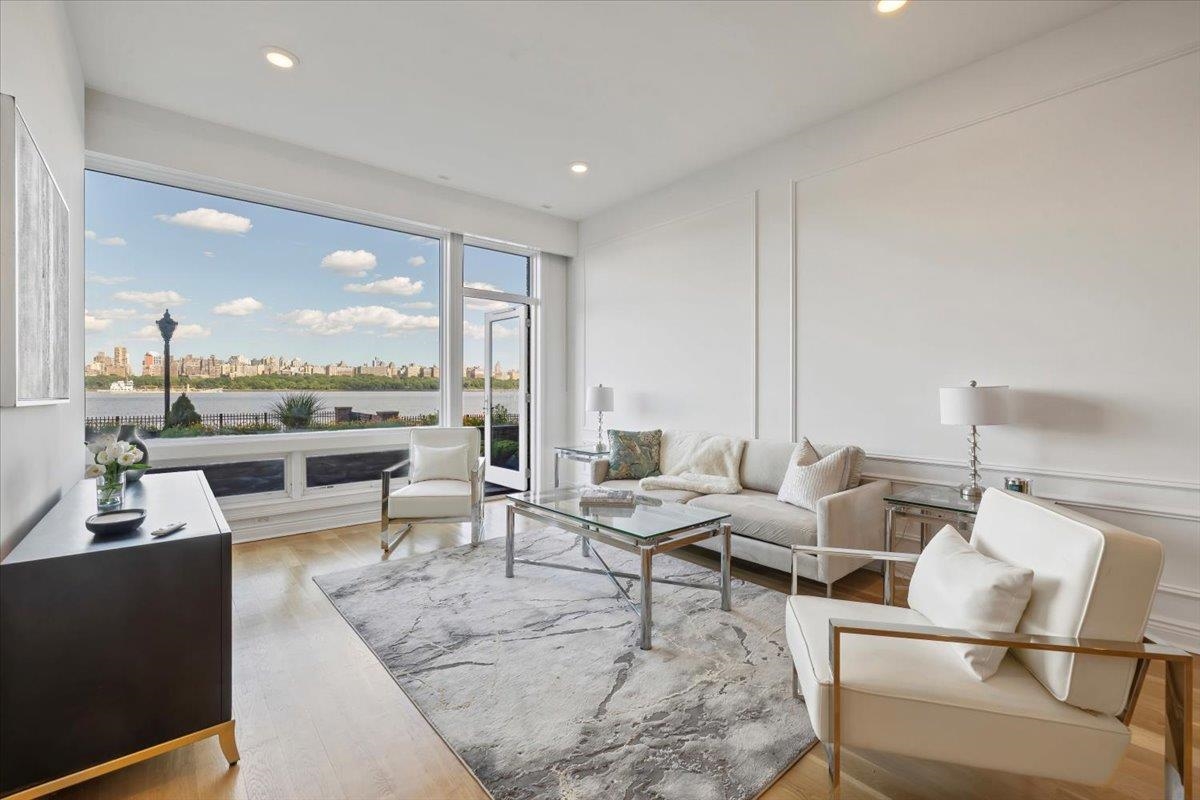 9 Somerset Lane #118, Edgewater, New Jersey image 5