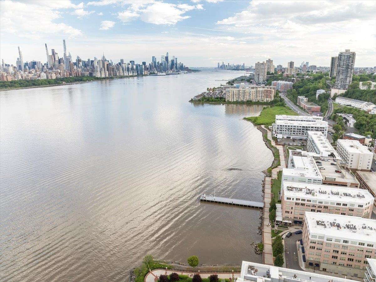 9 Somerset Lane #118, Edgewater, New Jersey image 47