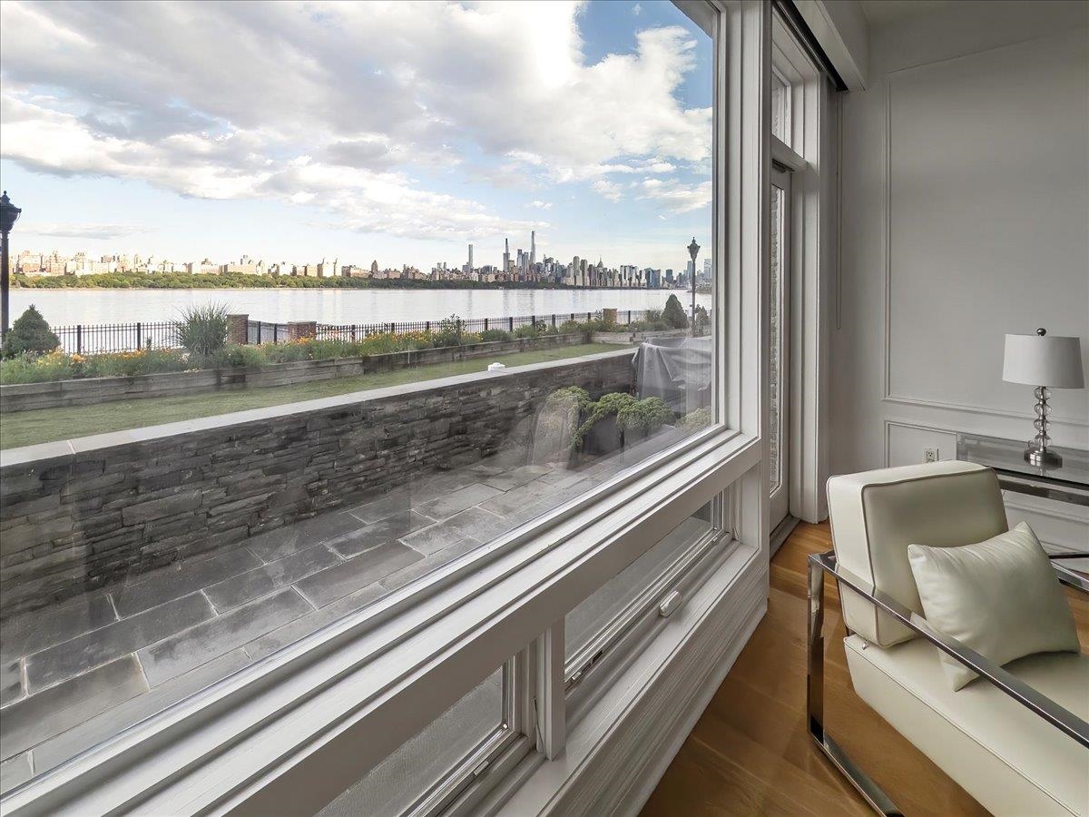 9 Somerset Lane #118, Edgewater, New Jersey image 28