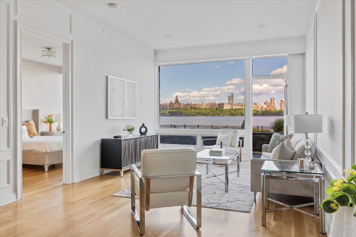 9 Somerset Lane #118, Edgewater, New Jersey image 4
